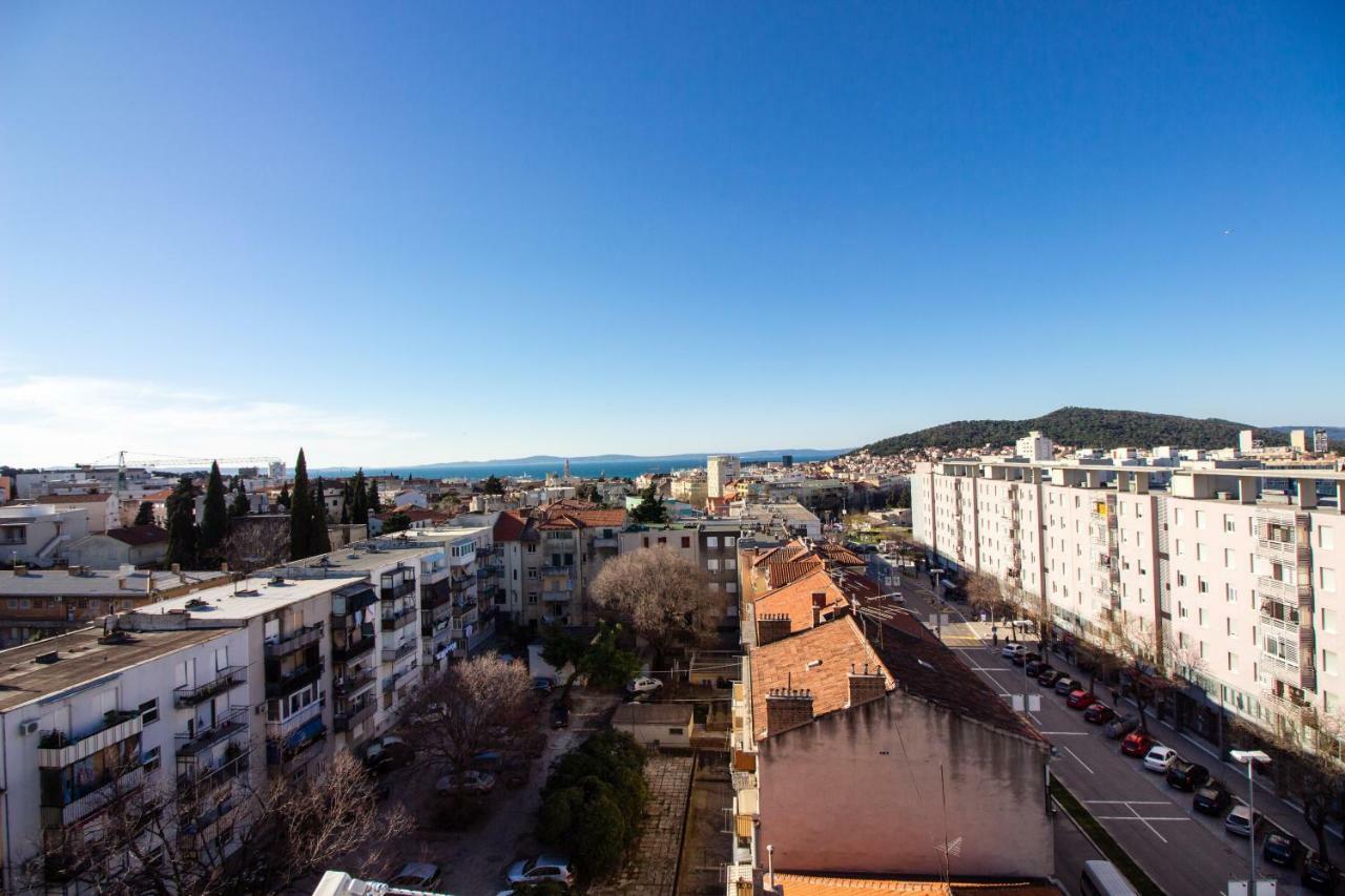 Deluxe Apartment Miro Split Bagian luar foto
